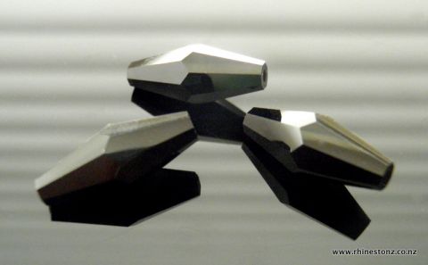 Swarovski Oat Art 5205 Jet 15mm 
